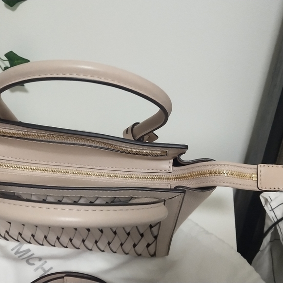 MICHAEL KORS Mercer Studio Woven Leather 3 in 1 Crossbody/Shoulder/handbag - Picture 7 of 9